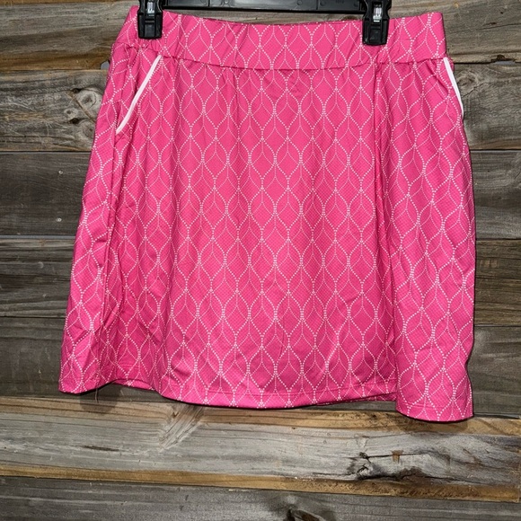 Court Haley- NWT- medium-pink and white - Picture 3 of 3